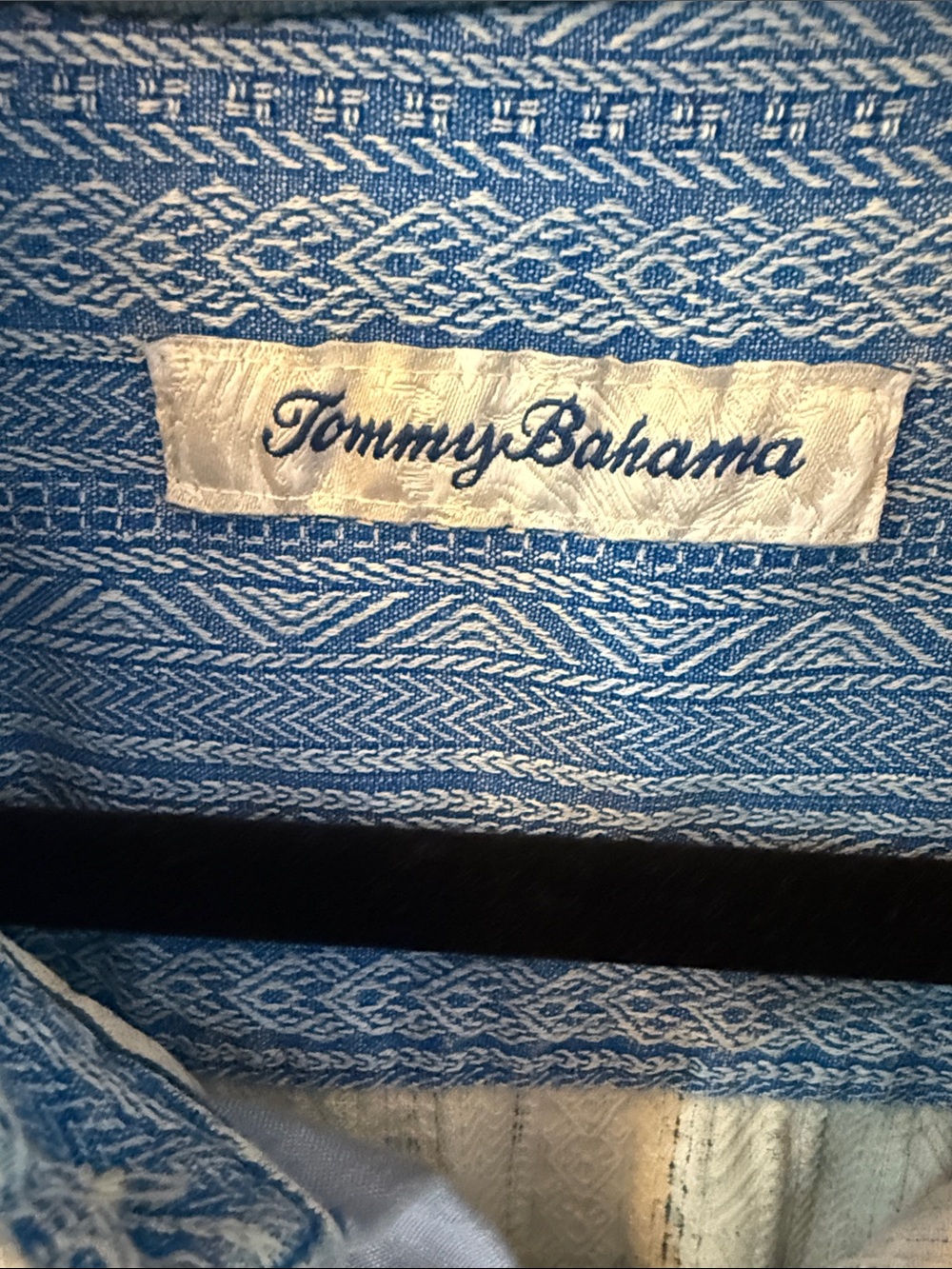 Tommy Bahama Light Blue Short-Sleeve Patterned Button-Down Shirt - Picture 2 of 3
